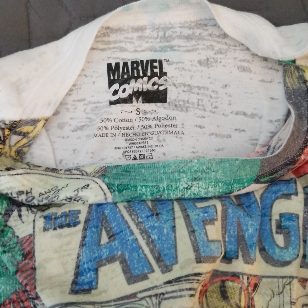 Marvel t shirt - Picture 3 of 3